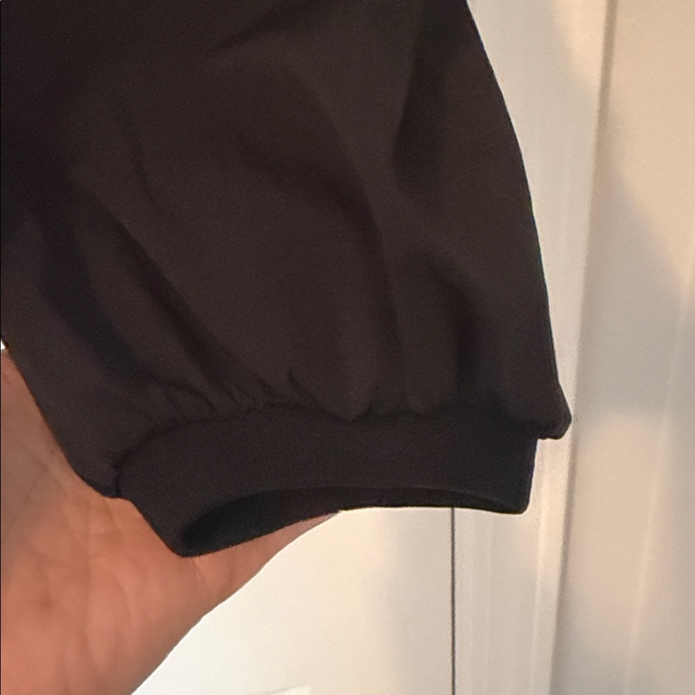 NWT. Zara Black Long-Sleeve Gathered Bubble Hem Blouse - Picture 8 of 8